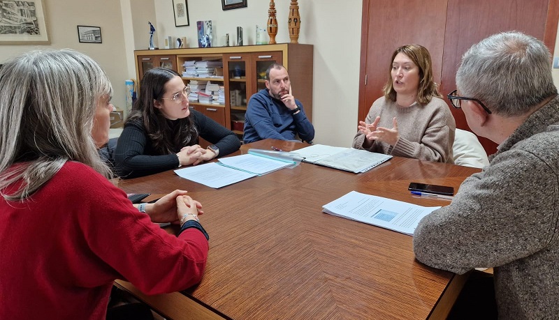 Representantes da ANPA reunronse o luns co alcalde e a concelleira de Educacin