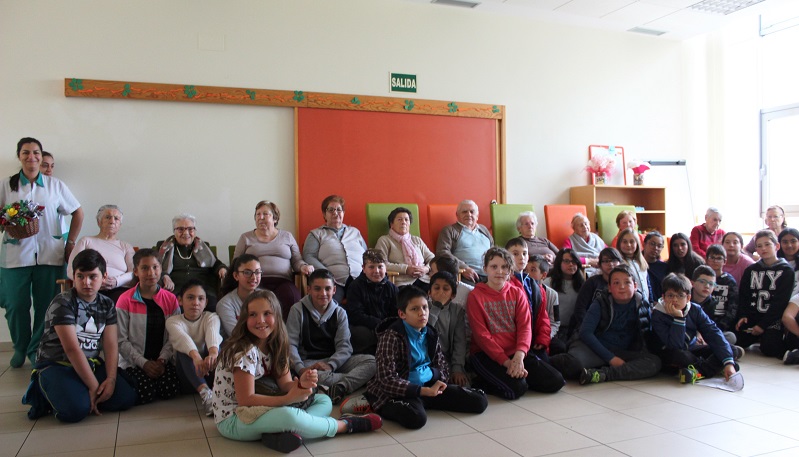 No segundo encontro participaron nenos e nenas do colexio Xess San Lus Romero